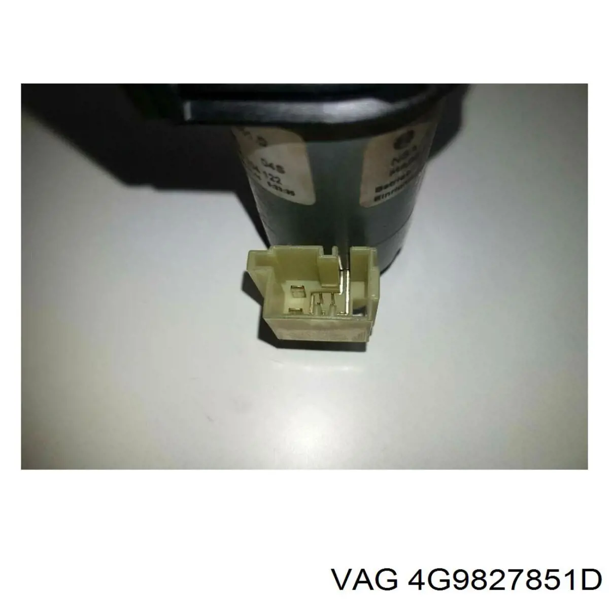 Амортизатор двері задньої VAG 4G9827851G ціна, від 37.24 USD