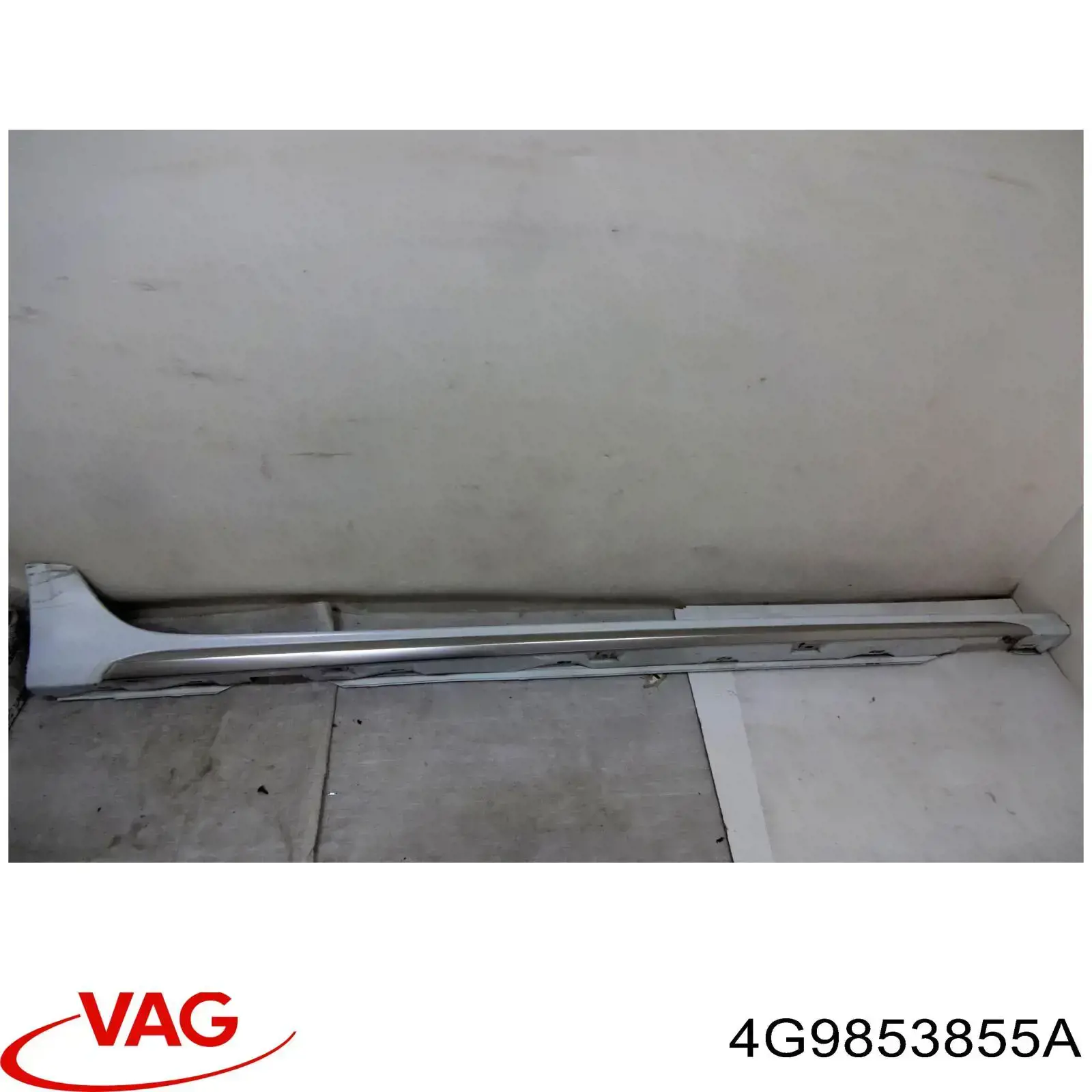 Накладка зовнішня (молдинг) порога, лівий VAG 4G9853855A ціна, від 37.38 USD