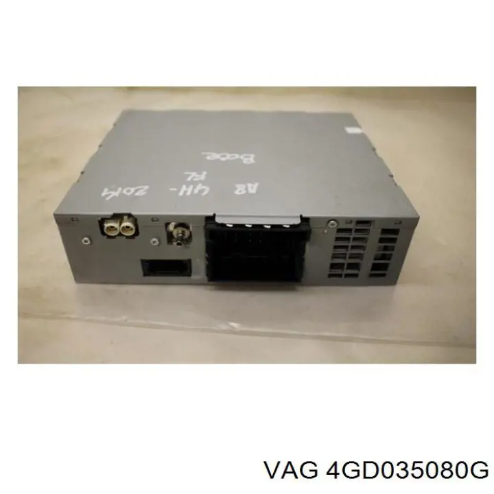Магнітола (радіо AM/FM) VAG 4GD035082G ціна, від 239.90 USD
