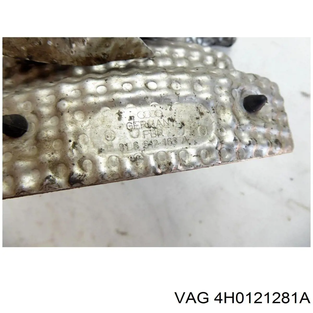 4H0121281A VAG Повітропровід (дефлектор) радіатора, лівий