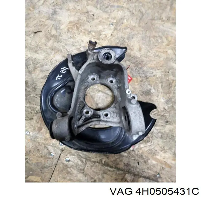 Кулак поворотний лівий VAG 4H0505431C ціна, від 25.31 USD