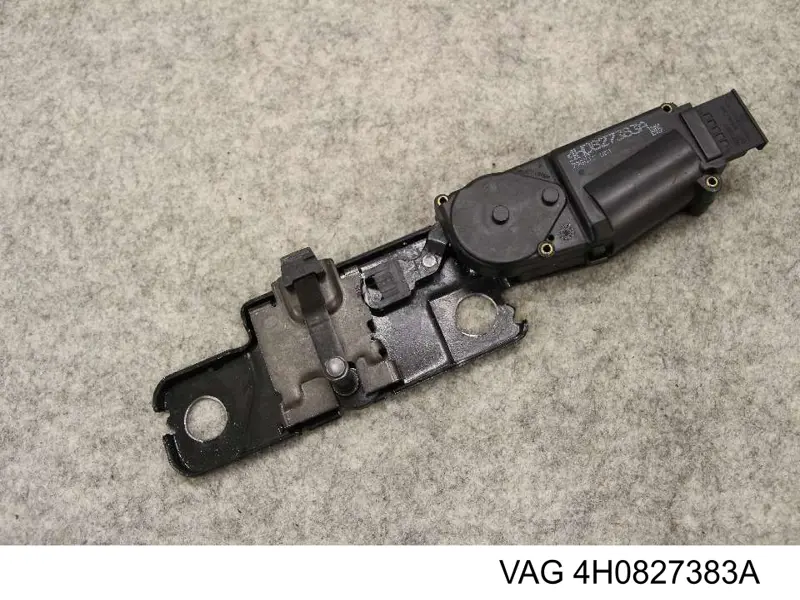 4H0827383A VAG Фіксатор (зацеп) замка дверей