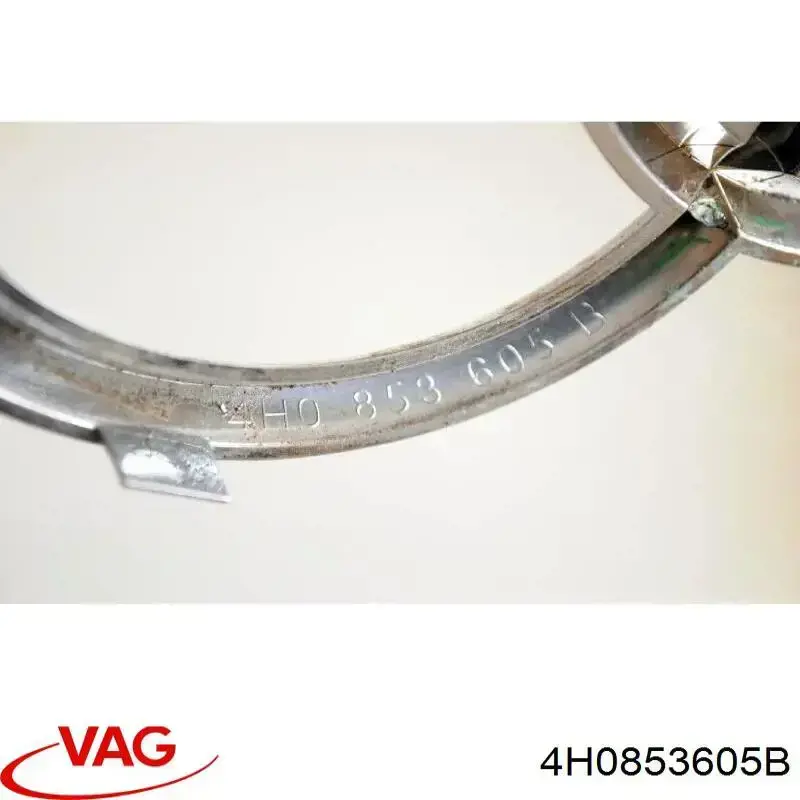 Емблема на решітку радіатора VAG 4H0853605B ціна, від 38.39 USD