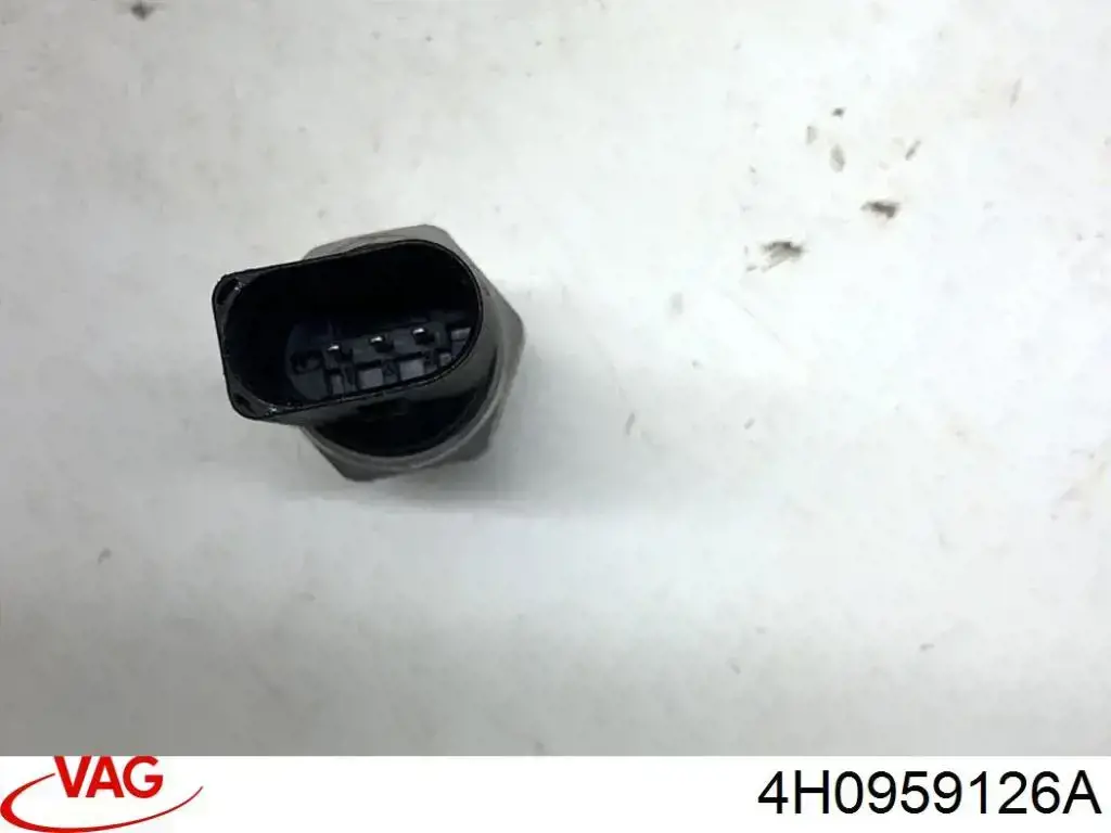 Купити 4H0959126A VAG Датчик тиску кондиціонера