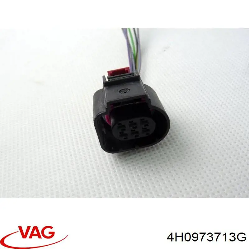 4H0973713G VAG Роз'єм (фішка) заднього ліхтаря