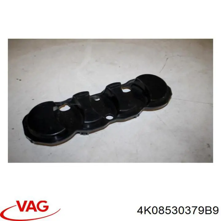 Кронштейн емблеми решітки радіатора VAG 4K08530379B9 ціна, від 23.90 USD
