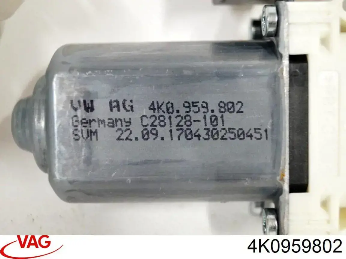 Двигун склопідіймача двері передньої, правої 4K0959802 VAG