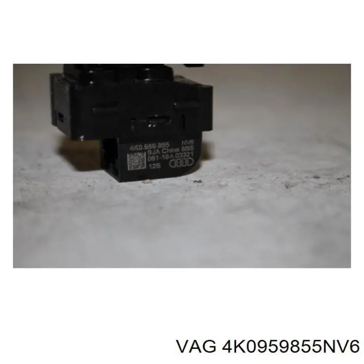 4K0959855NV6 VAG Кнопка підйомника переднього правого скла
