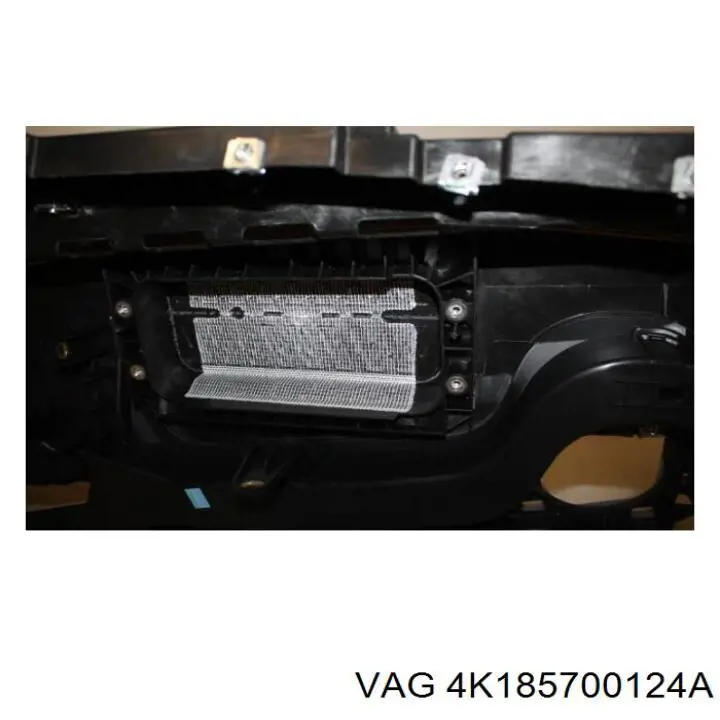 Купити 4K185700124A VAG Передня панель