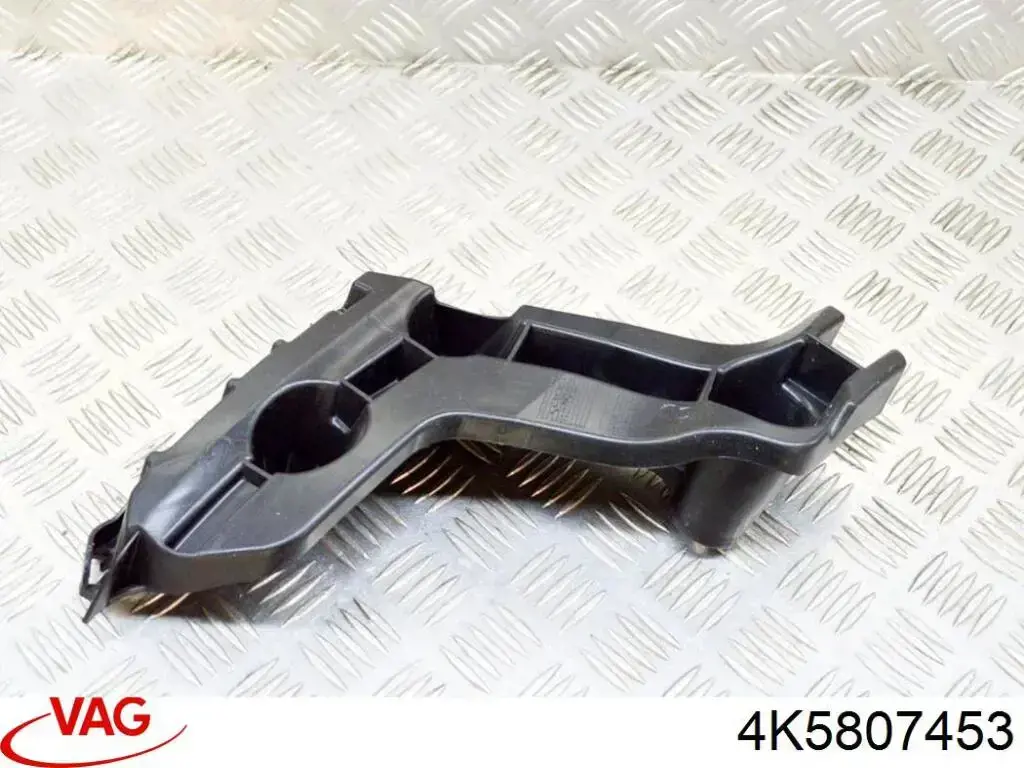Лівий кронштейн заднього бампера VAG 4K5807453 ціна, від 22.10 USD