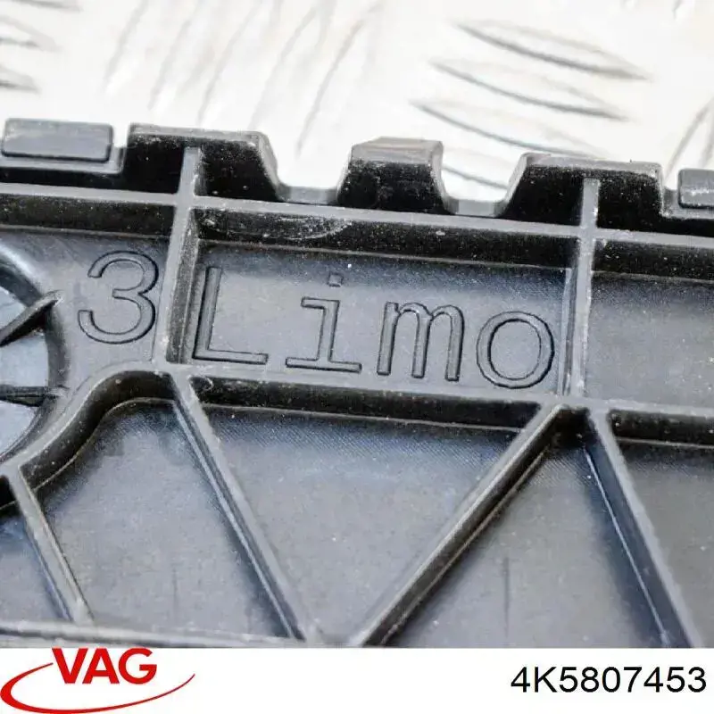 Лівий кронштейн заднього бампера VAG 4K5807453 ціна, від 22.10 USD
