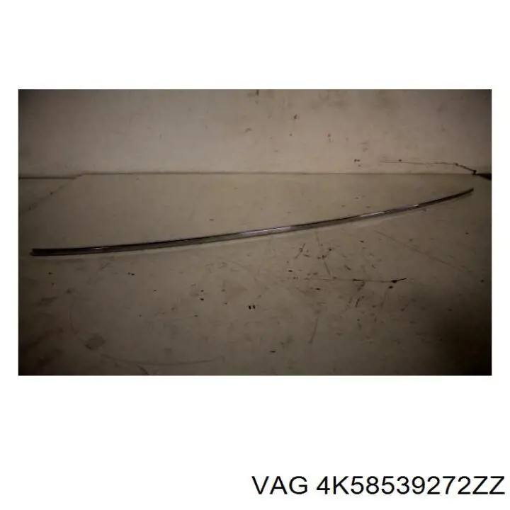 Молдинг кришки багажника VAG 4K58539272ZZ ціна, від 82.33 USD