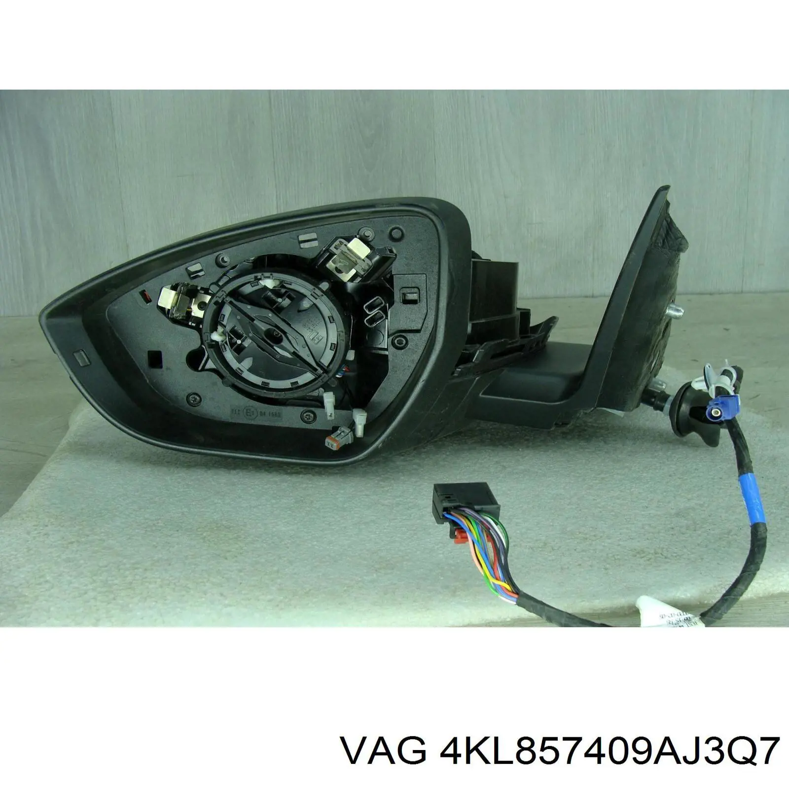 4KL857409AJ3Q7 VAG Дзеркало заднього виду, ліве