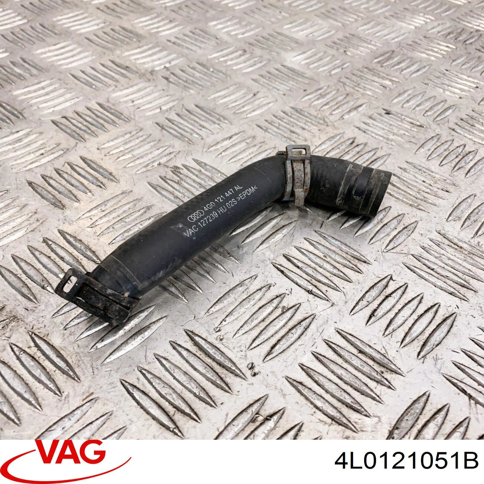 4L0121051B VAG Шланг/патрубок радіатора охолодження, нижній