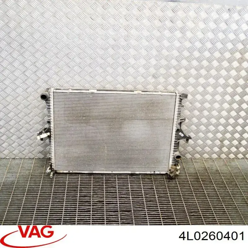 Радіатор охолодження кондиціонера VAG 4L0260401