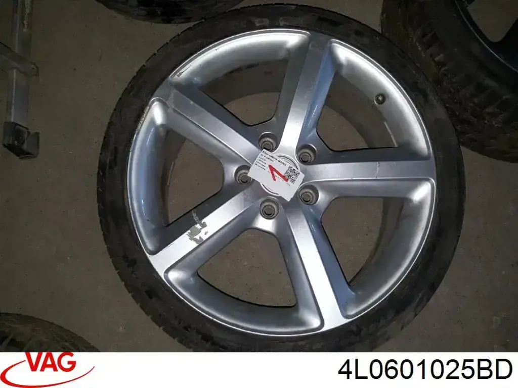 Диски колісні литі (легкосплавні, титанові) 4L0601025BD VAG
