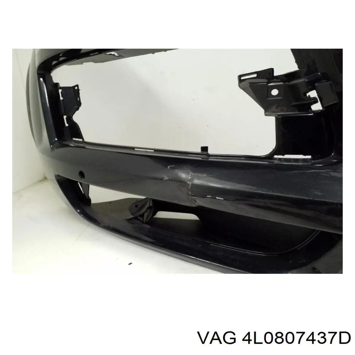 Купити 4L0807437D VAG Буфер (бампер) передній