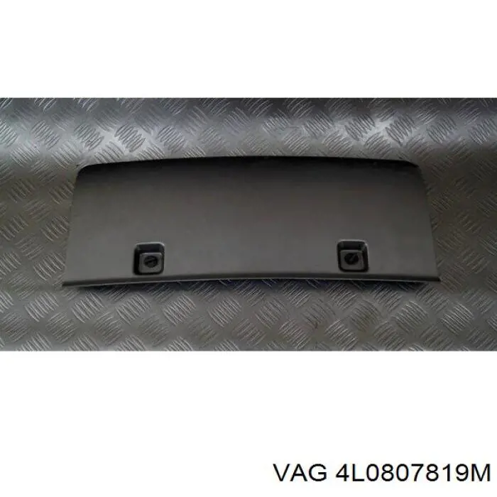 Накладка бампера заднього VAG 4L0807819M ціна, від 76.01 USD