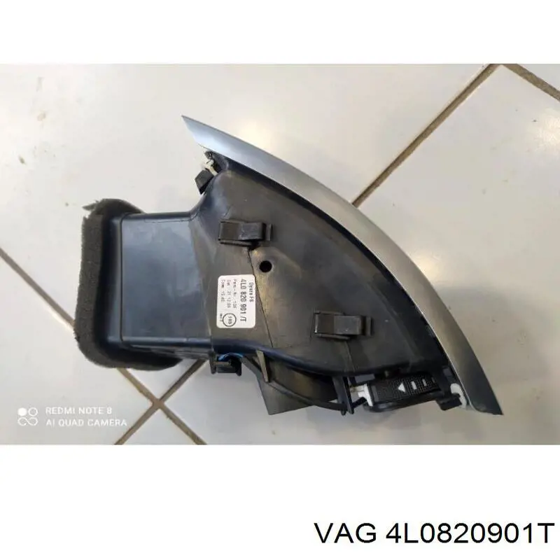 Решітка повітропровода ліва VAG 4L0820901T ціна, від 19.33 USD