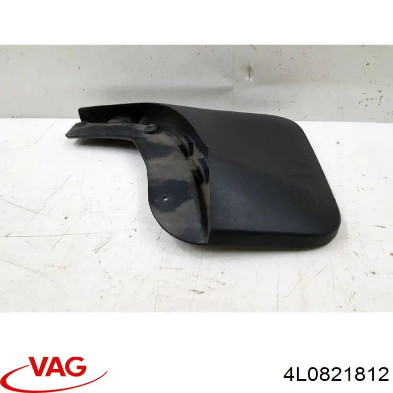 Бризковики задній, правий VAG 4L0821812 ціна, від 63.35 USD