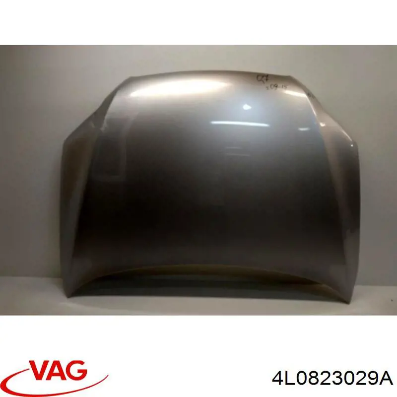 4L0823029A VAG Капот
