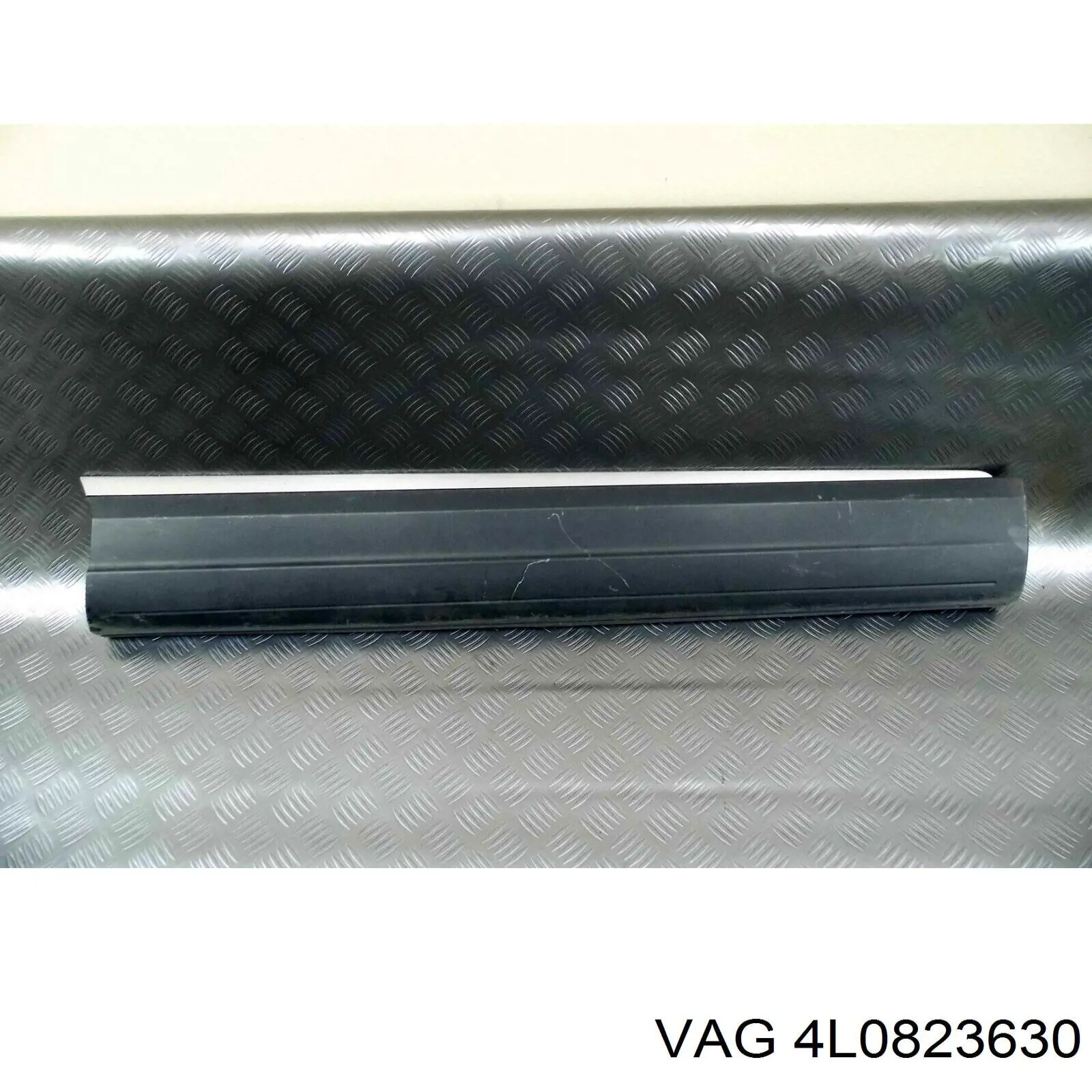  4L0823630 VAG