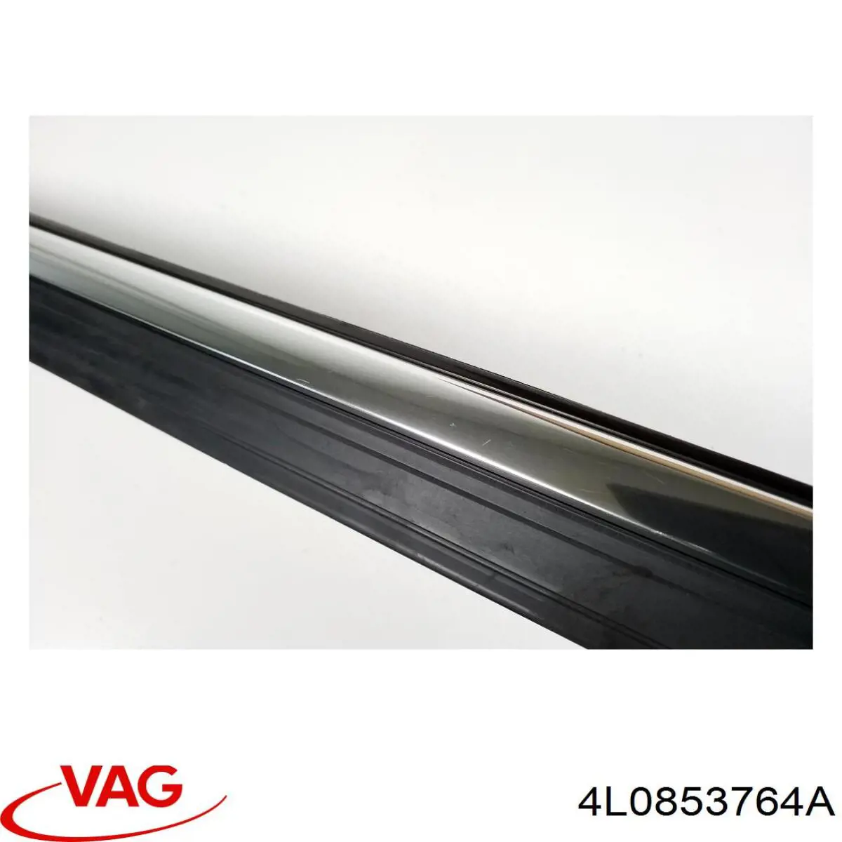 Молдинг заднього скла, правий VAG 4L0853764A ціна, від 12.87 USD
