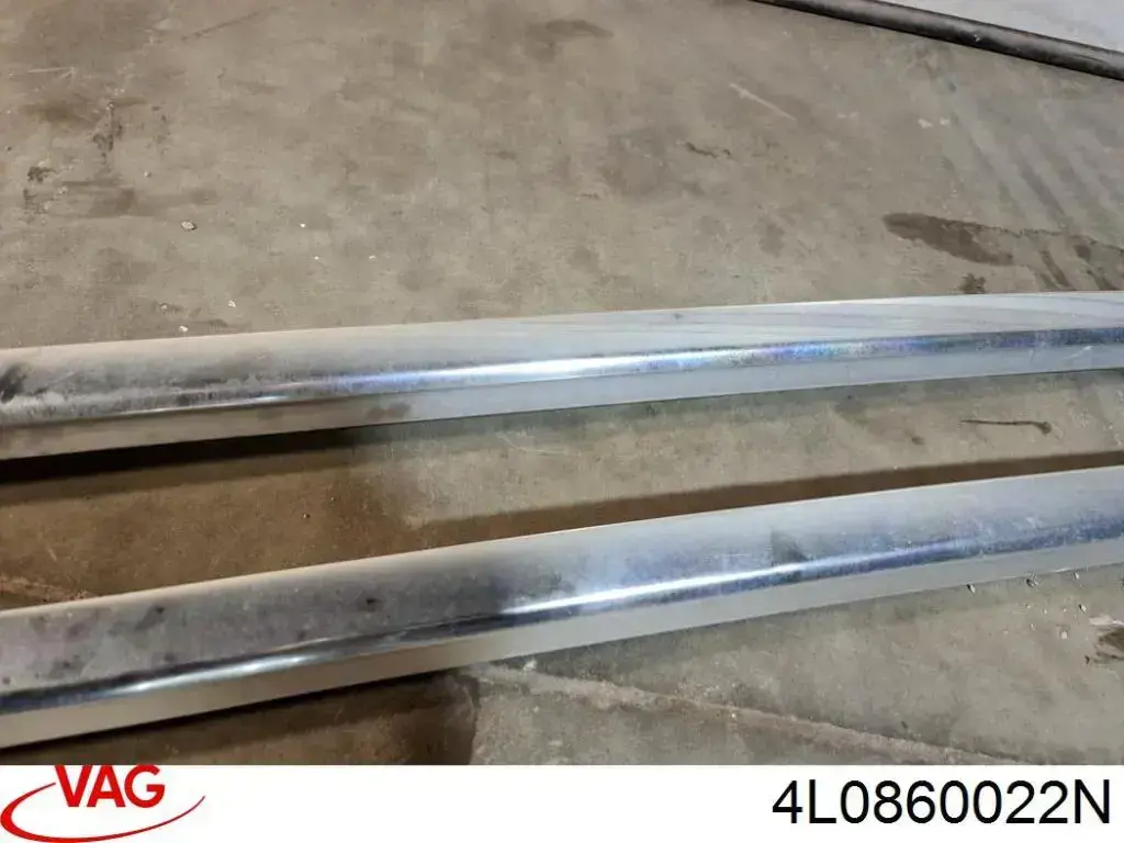 4L0860022Q VAG Автомобільний рейлінг на дах правий