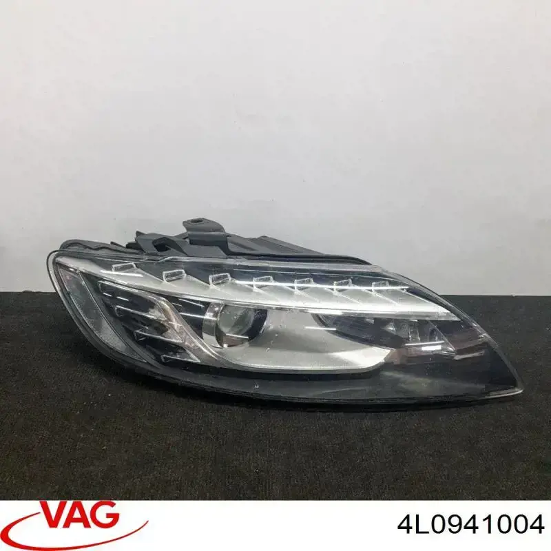 4L0941004 VAG Фара правая