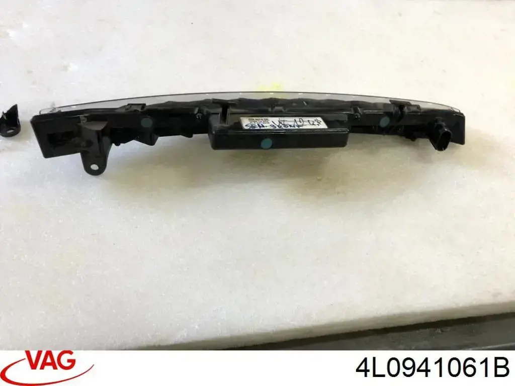 Купити 4L0941061B VAG Фара денного світла, ліва