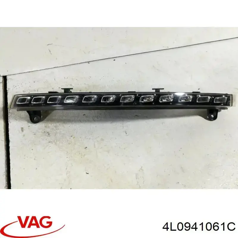 4L0941061C VAG габарит-покажчик повороту в бампері, лівий