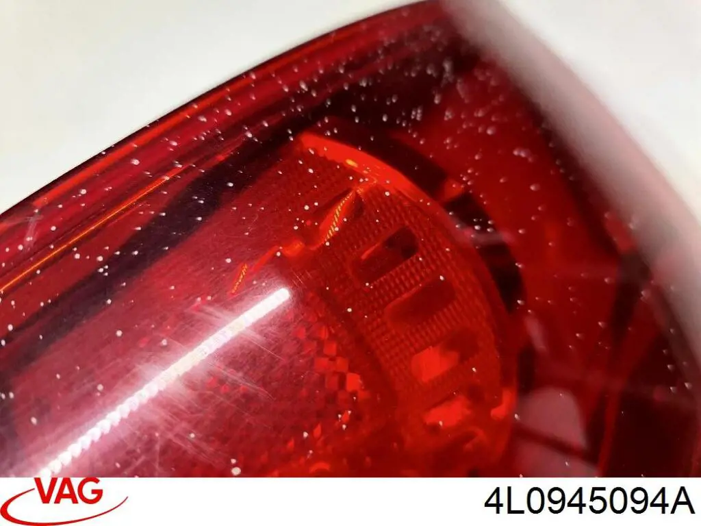 4L0945094A VAG Ліхтар задній правий