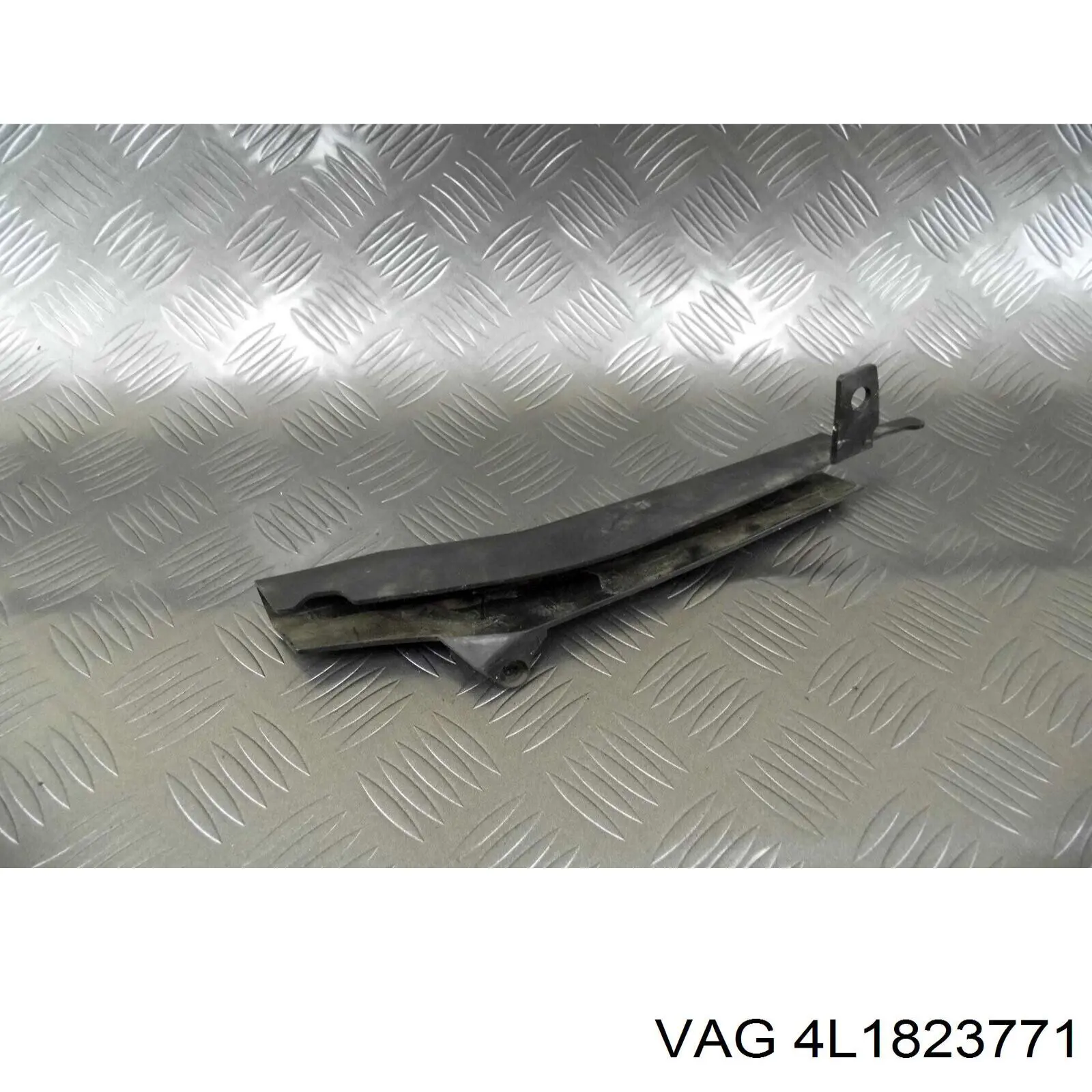  VAG 4L1823771 ціна, від 2.53 USD