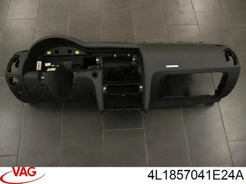 4L1857041E24A VAG Приладова панель