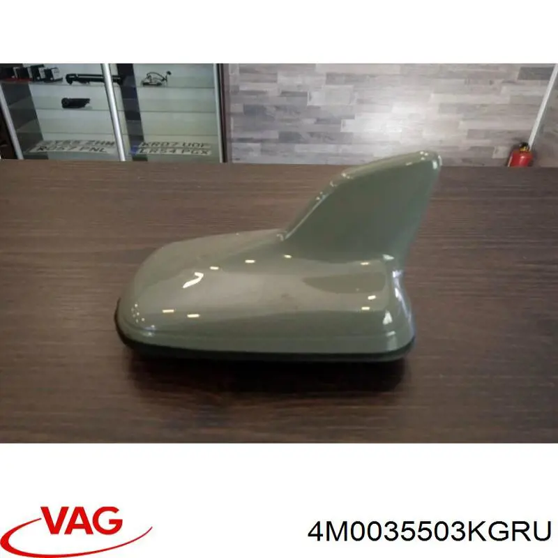 Антена автомобильна VAG 4M0035503R