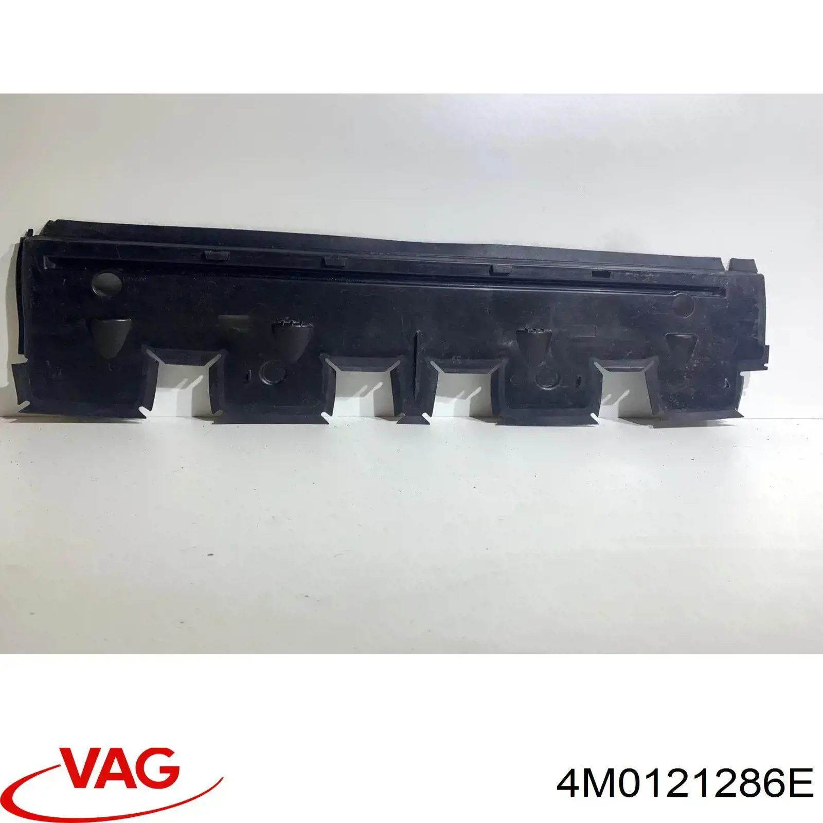 4M0121286E VAG Повітропровід (дефлектор) радіатора, нижній