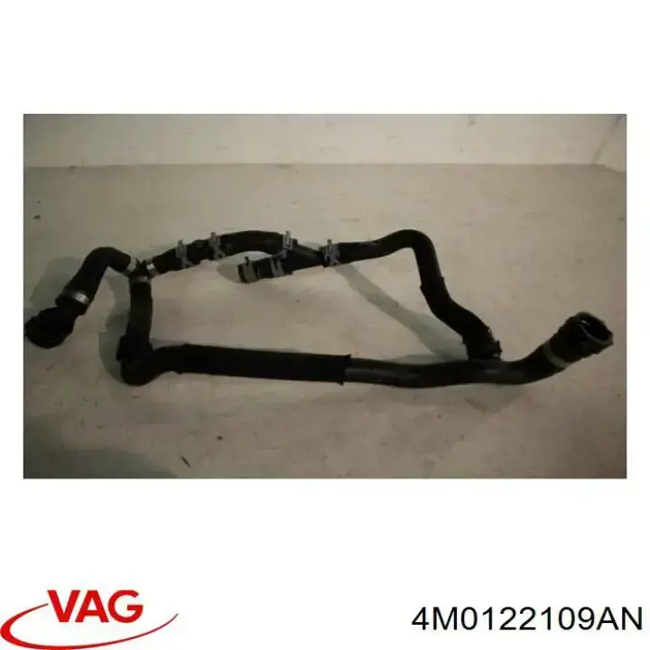 Купити 4M0122109AN VAG Шланг розширювального бачка, нижній