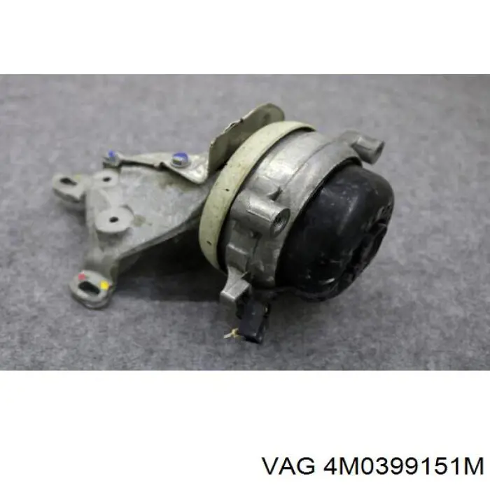 Купити 4M0399151M VAG 