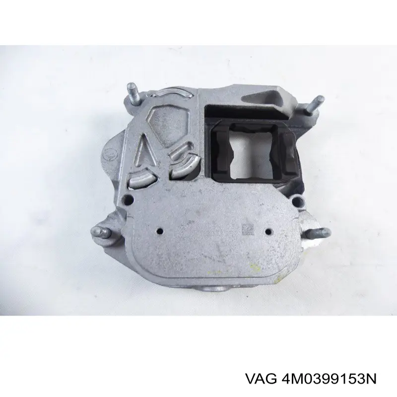 Подушка коробки передач 4M0399115M VAG