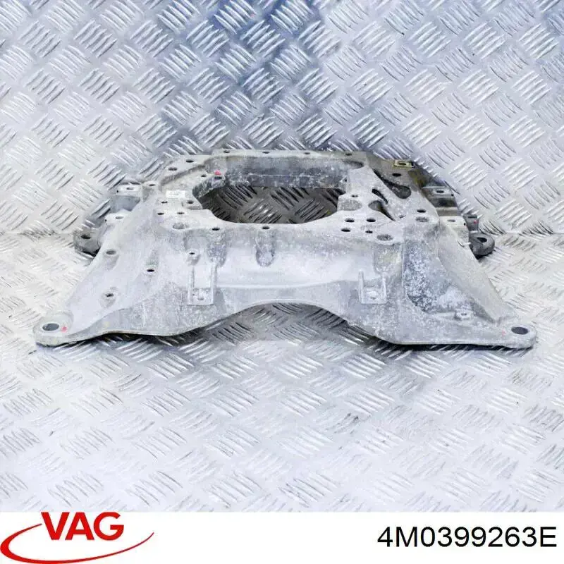 Балка кріплення коробки передач 4M0399263E VAG