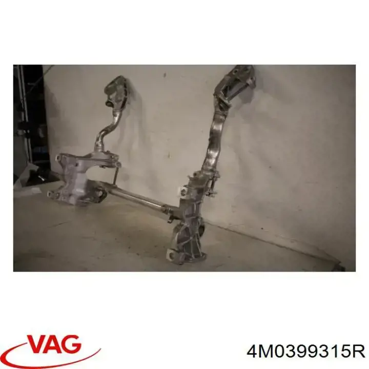 Підрамник передньої підвіски VAG 4M0399315R ціна, від 369.44 USD