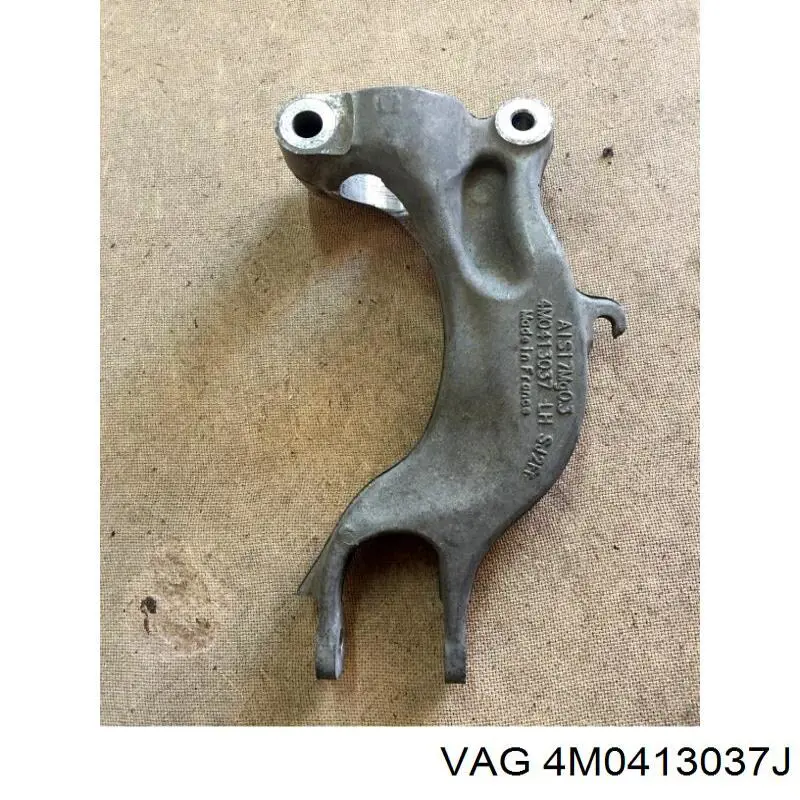 Вилка нижня амортизатора переднього, ліва VAG 4M0413037J ціна, від 162.40 USD