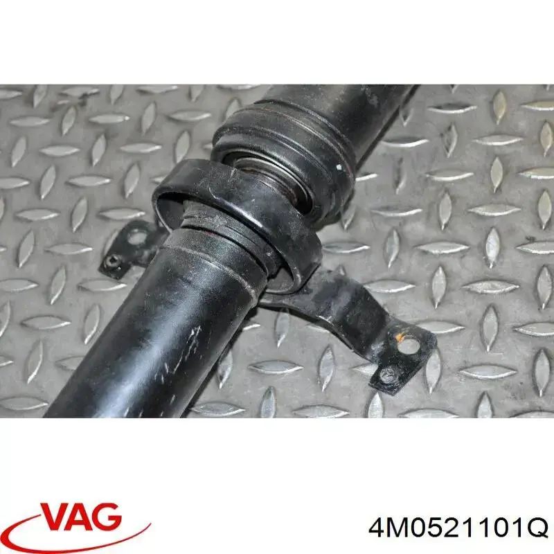 Купити 4M0521101Q VAG Кардан задній