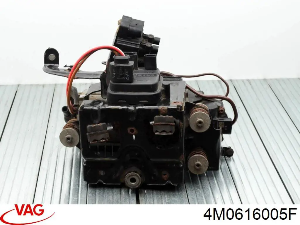 Компресор пневмопідкачкою (амортизаторів) VAG 4M0616005F ціна, від 389.47 USD