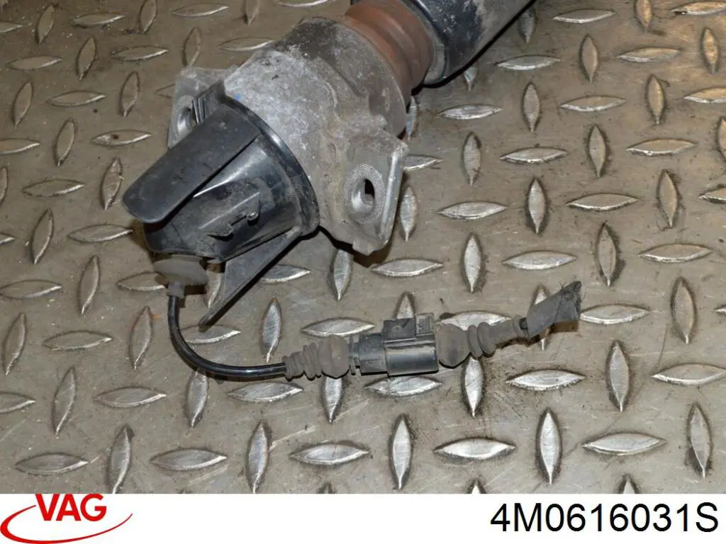 Купити 319161 Sachs Стійка амортизатора задня