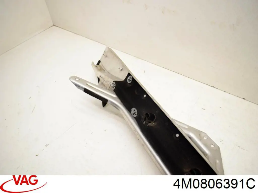  VAG 4M0806391C