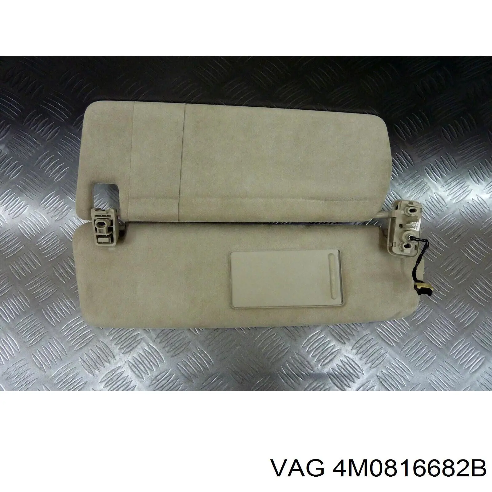 Купити 4M0816682B VAG Клапан TRV, кондиціонера