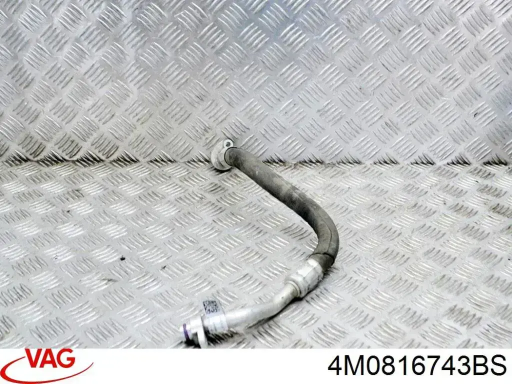  VAG 4M0816743BS ціна, від 63.35 USD