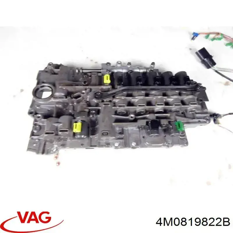 Купити 4M0819822B VAG 