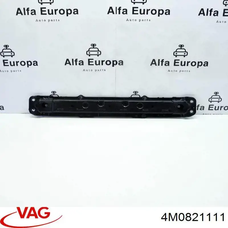 Ущільнювач крила 4M0821111 VAG